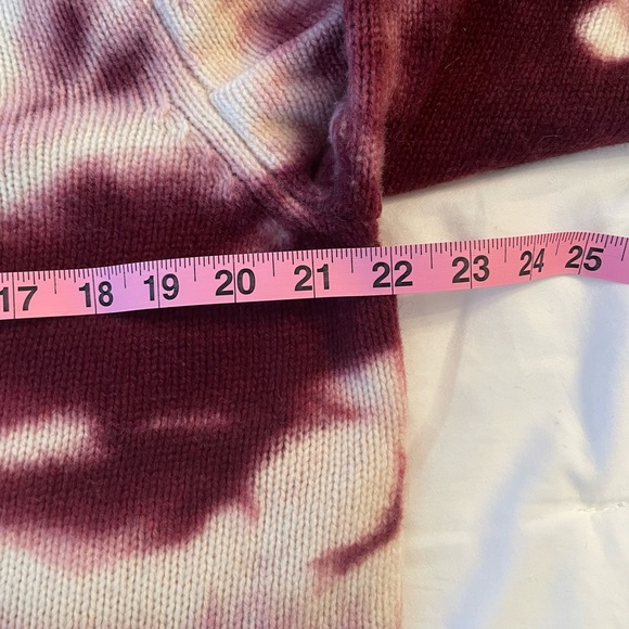 NWOT Generation Love Tyrell Tie Dye Burgundy/Cream Sweater w/ puff sleeve - SZ L - Picture 7 of 16